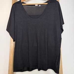 GAP Black Short Sleeve Women's Tee